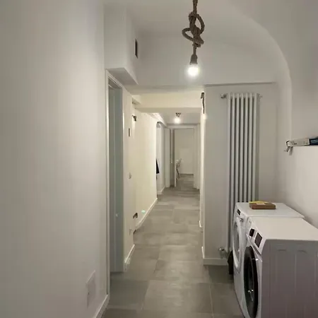 Underground Διαμέρισμα